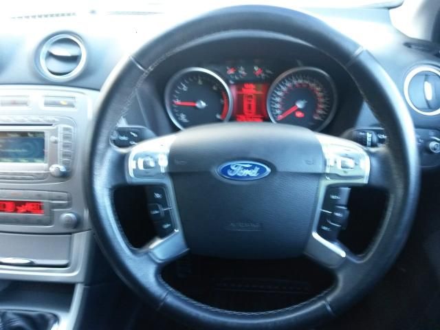2010 FORD MONDEO 1.8 SPORT TDCI 5d image 6