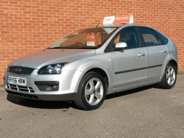 2006 FORD FOCUS 1.8 ZETEC CLIMATE image 1