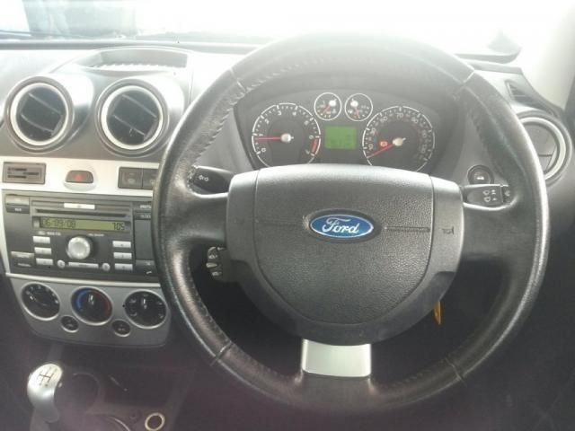 2006 FORD FIESTA 1.4 FREEDOM 16V 3d image 7