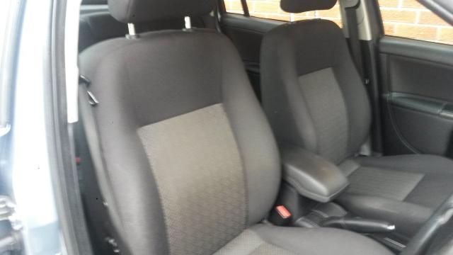 2004 FORD MONDEO 1.8 MISTRAL 16V 5d image 7