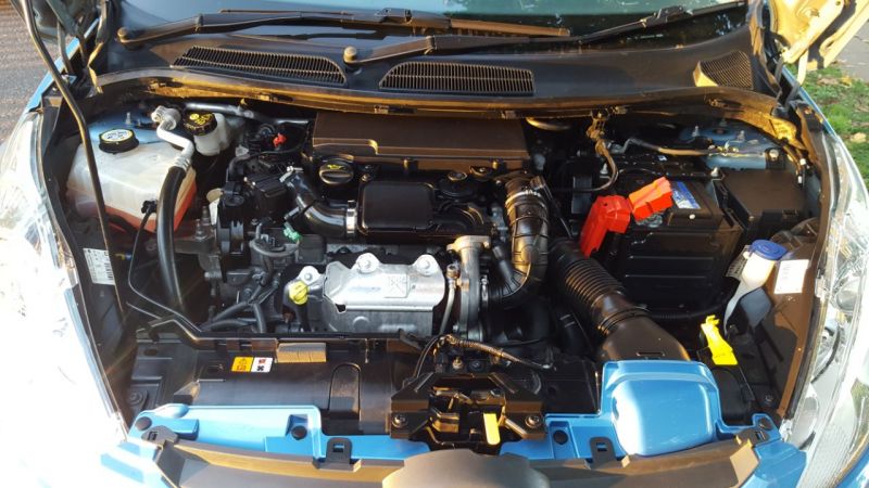 2010 Ford Fiesta 1.4 TDCi Titanium 3dr image 7