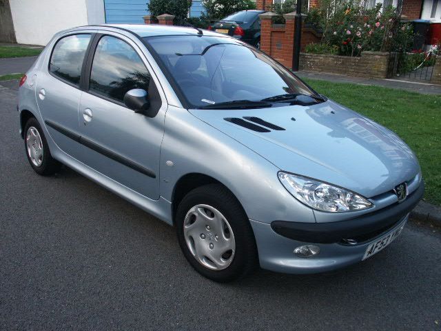 2004 Peugeot 206 1.4 HDi LX 5dr image 1