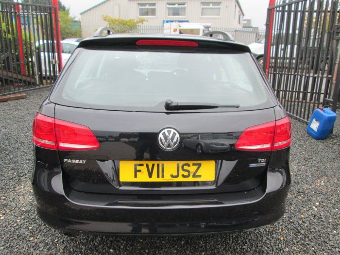 2011 Volkswagen Passat 1.6 TDI image 4