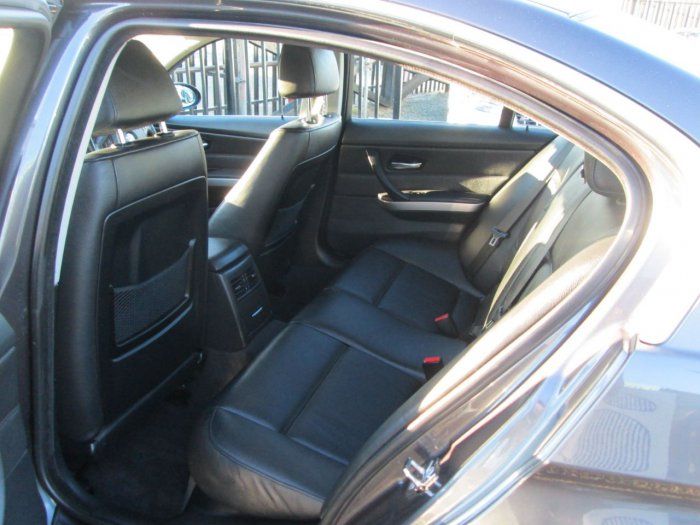 2005 BMW 3 Series 3.0 330d SE 4dr image 7