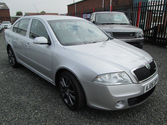 2006 Skoda Octavia 2.0T FSI vRS 5dr image 3