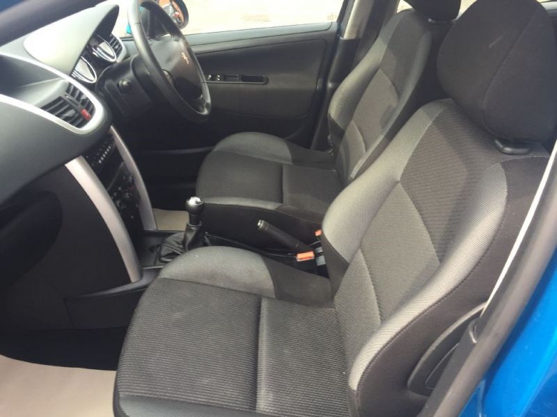 2012 Peugeot 207 ACTIVE image 6