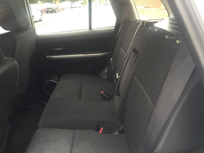 2006 Suzuki Grand Vitara 16V image 6