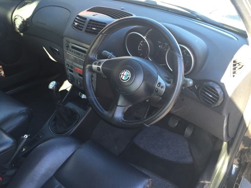 2004 Alfa Romeo 147 2.0 image 5