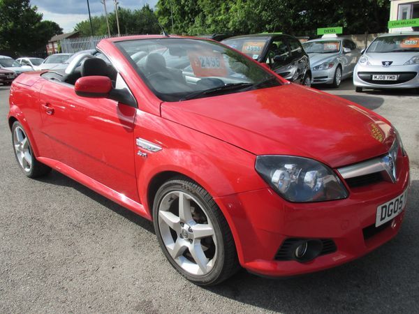 2005 VAUXHALL TIGRA 1.8i 16V Sport image 2