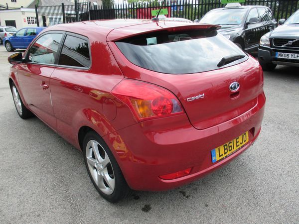 2011 KIA PRO CEED 1.6 image 4