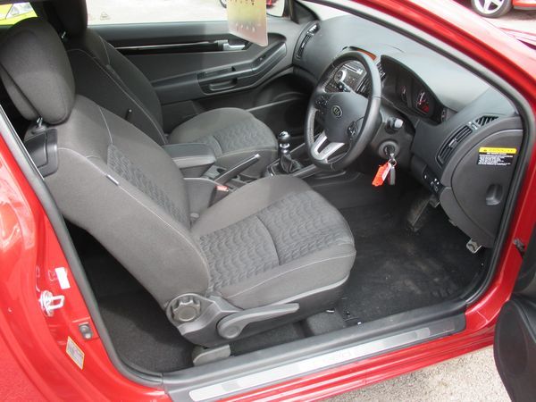 2011 KIA PRO CEED 1.6 image 5