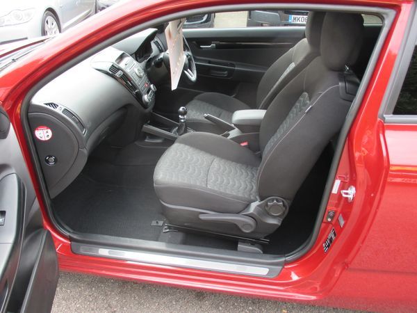 2011 KIA PRO CEED 1.6 image 6
