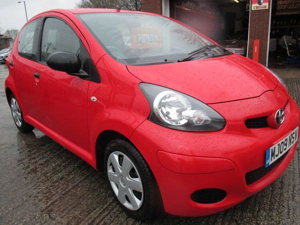 2009 TOYOTA AYGO 1.0 VVT-i image 1