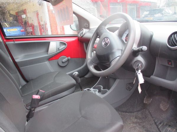 2009 TOYOTA AYGO 1.0 VVT-i image 7