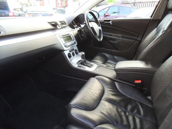 2008 VOLKSWAGEN PASSAT 2.0 image 5