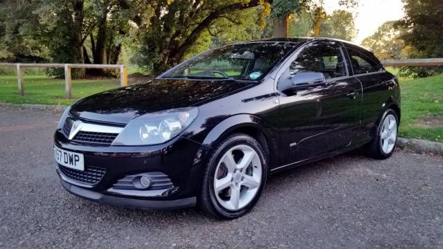 2008 VAUXHALL ASTRA 1.9 CDTi 16V SRi image 2