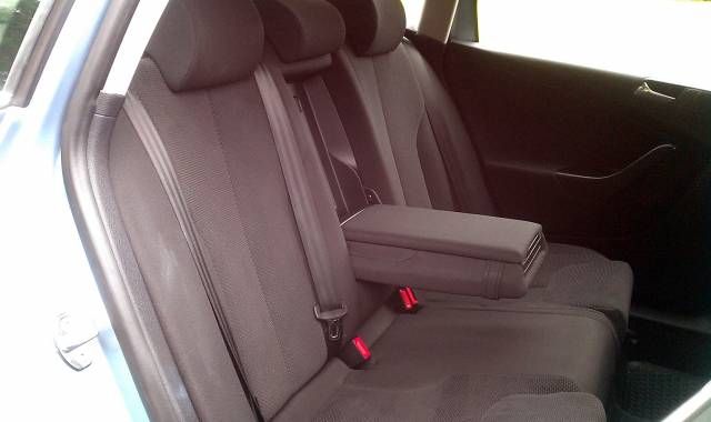 2006 VOLKSWAGEN PASSAT 2.0 SE TDI image 7