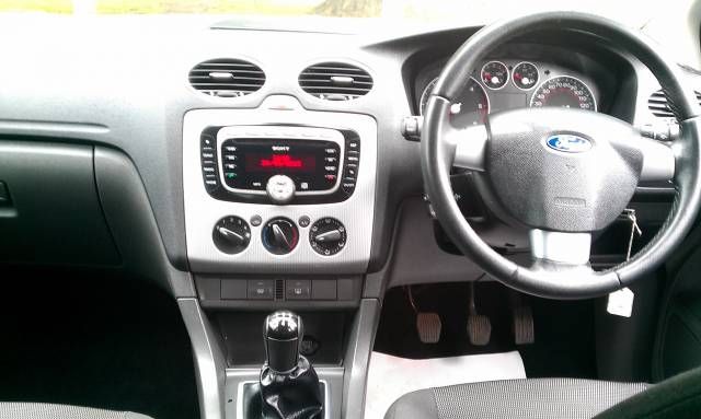 2007 FORD FOCUS 1.8 TDCi Titanium image 5