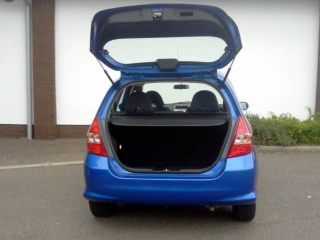 2005 HONDA JAZZ 1.4i-DSI SE image 4