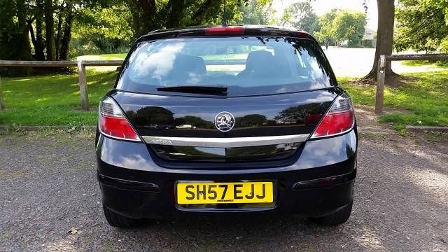 2007 VAUXHALL ASTRA 1.4i 16V SXi image 3