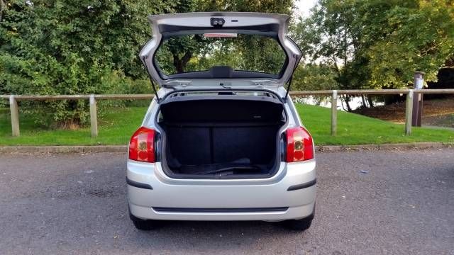 2005 TOYOTA COROLLA 1.6 VVT-i T Spirit image 4