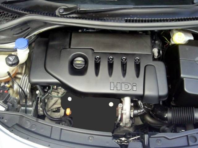 2008 PEUGEOT 207 1.4 HDi Urban image 7