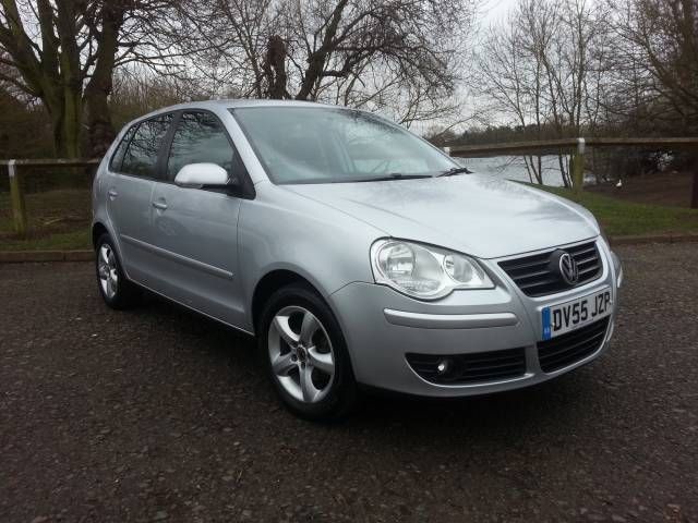 2005 VOLKSWAGEN POLO 1.4 S 75 image 2