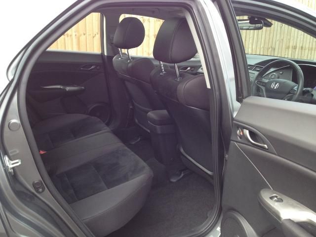 2011 HONDA CIVIC 1.8 I-VTEC ES 5d image 6