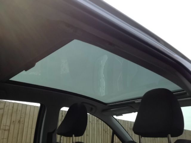 2012 TOYOTA YARIS 1.3 VVT-I T SPIRIT 5d image 6