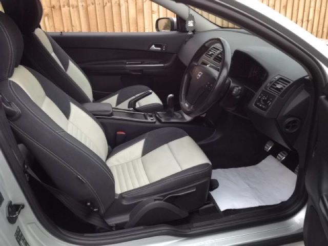 2009 VOLVO C30 1.6 D SPORT 3d image 6