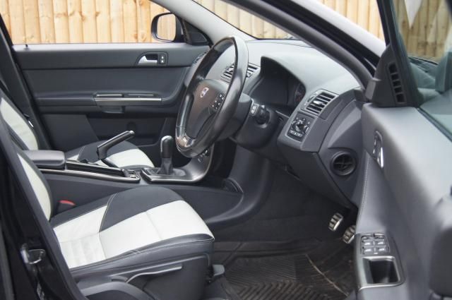 2009 VOLVO V50 1.6 D DRIVE R-DESIGN 5d image 6