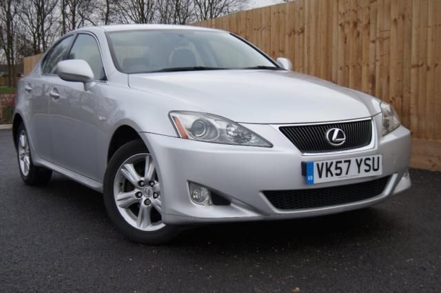 2007 LEXUS IS 2.2 220D 4d image 1