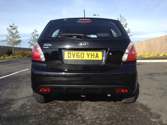 2010 KIA RIO 1.4 DOMINO 5d image 3