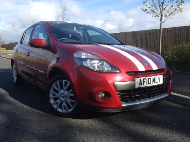 2010 RENAULT CLIO DYNAMIQUE DCI image 1