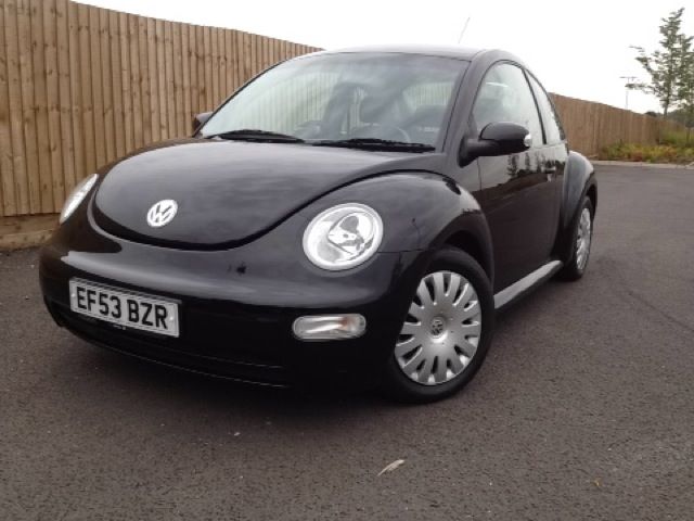 2004 VOLKSWAGEN BEETLE 8V image 2