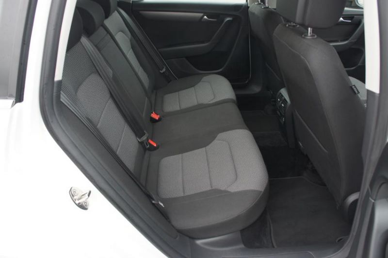 2012 VOLKSWAGEN PASSAT SE TDI image 6