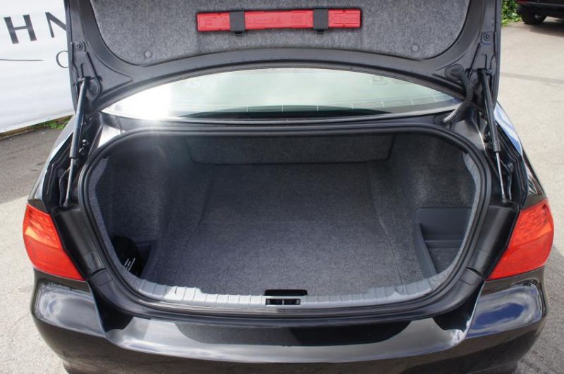 2011 BMW 3 SERIES 318D ES image 4