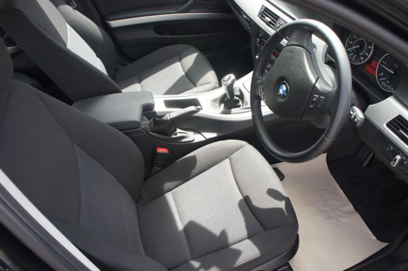 2011 BMW 3 SERIES 318D ES image 6