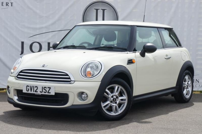 2012 MINI HATCH ONE image 1