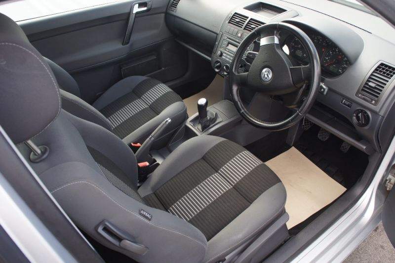 2009 VOLKSWAGEN POLO MATCH image 5