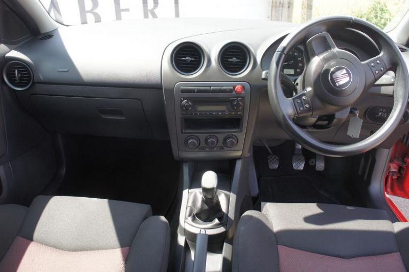 2008 SEAT IBIZA SPORT 16V image 6