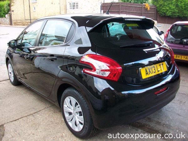 2013 Peugeot 208 1.4 e-HDi image 3