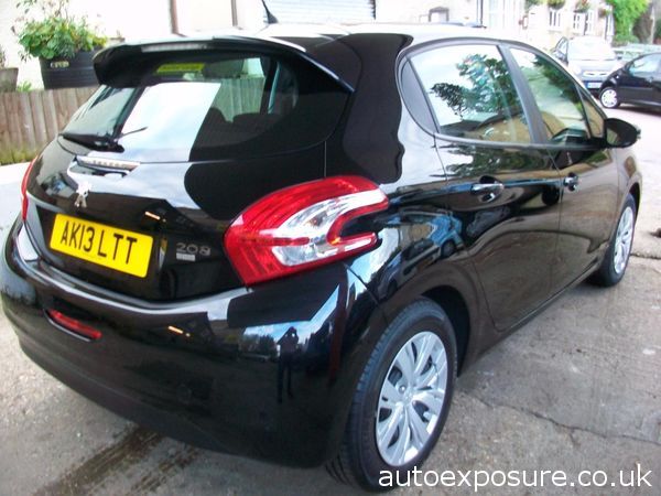 2013 Peugeot 208 1.4 e-HDi image 5