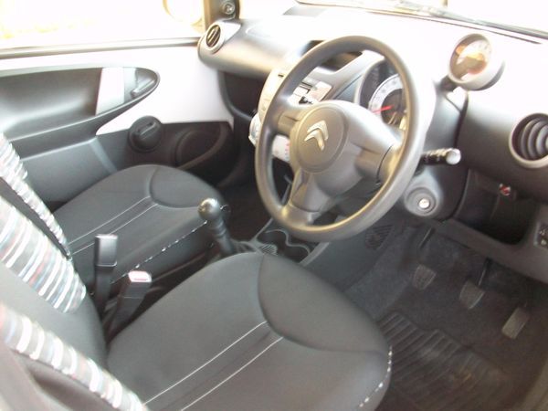 2013 Citroen C1 1.0i VTR image 5