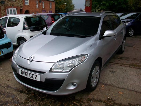 2011 Renault Megane 1.5 dCi image 2