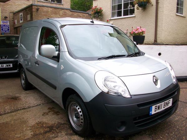 2011 Renault Kangoo ML20dCi image 1