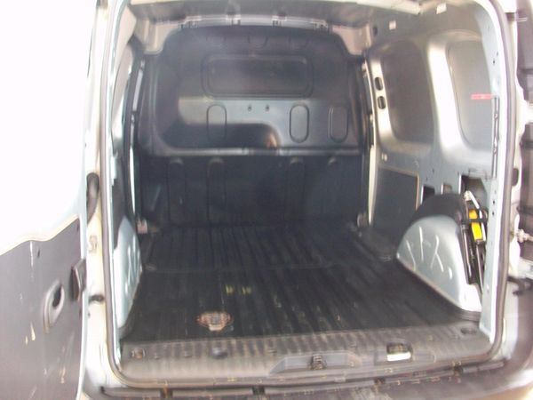 2011 Renault Kangoo ML20dCi image 7