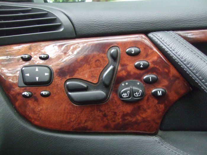 2002 Mercedes-Benz CL 5.0 CL500 2dr Auto image 8