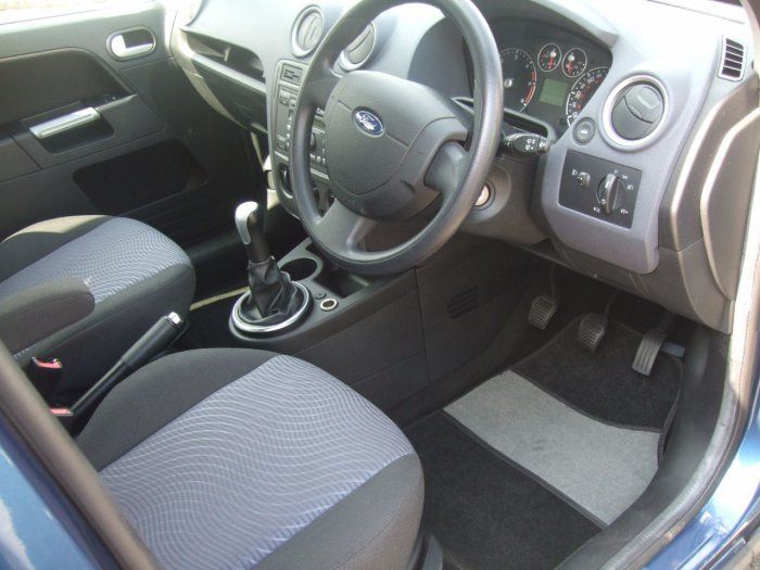 2008 Ford Fusion 1.4 TDCi Zetec 5dr image 5