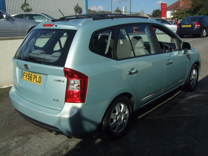 2007 Kia Carens 2.0 CRDI GS 5dr image 4